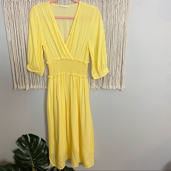 Élodie Yellow White Smocked Waist Midi Sundress with Sleeves Size Small - Picture 3 of 11